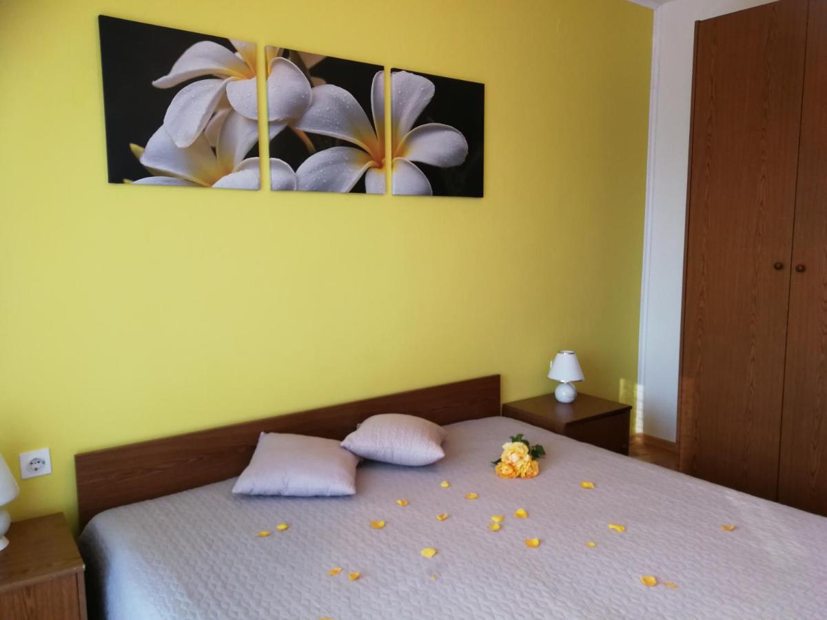 אומאג Giorgina Apartments מראה חיצוני תמונה